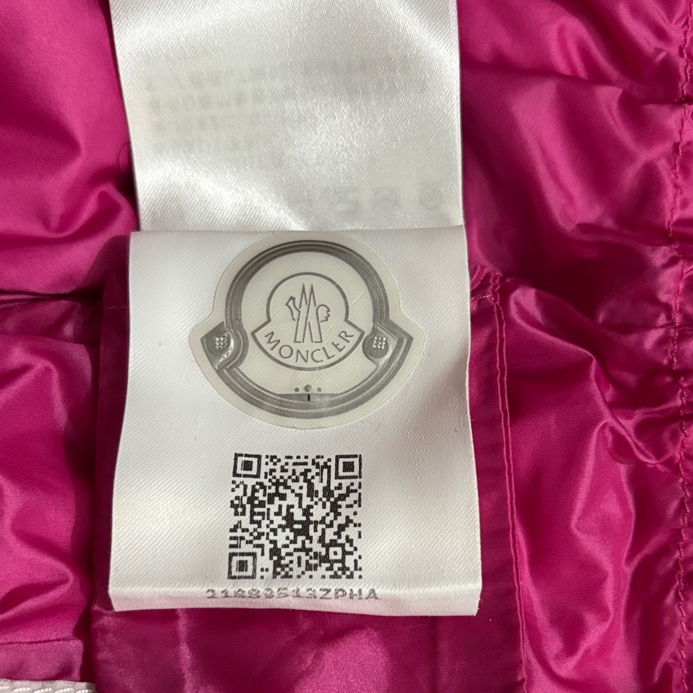 Moncler ATLANTIQUE GUIBOTTO Fuchsia Puffer Jacket 12-18 months - Picture 9 of 17